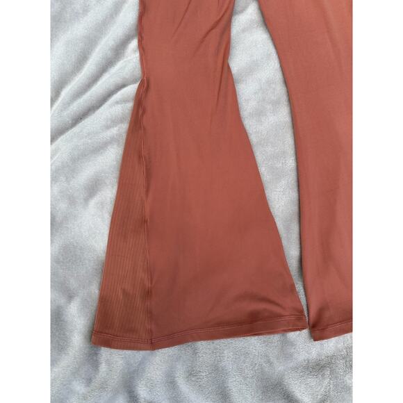 Aerie Rust Flare Leggings - Picture 5 of 12